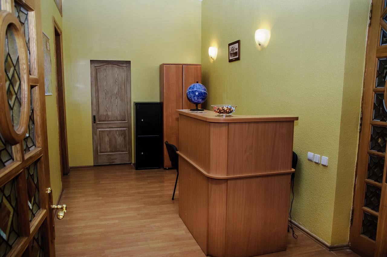 Golden Globus Hostel Kiev Exterior foto